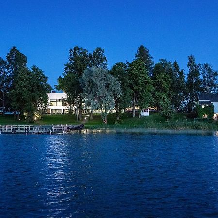 Hotelli Gustavelund ตูซูลา ภายนอก รูปภาพ